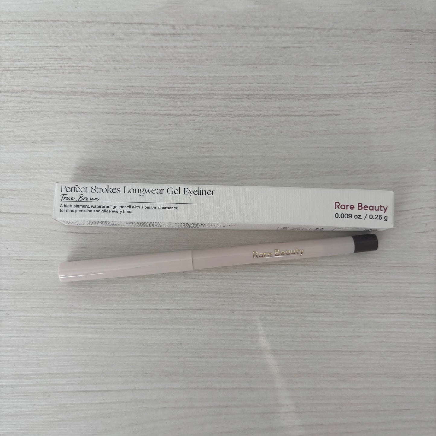 Perfect Strokes Longwear Gel Eyeliner